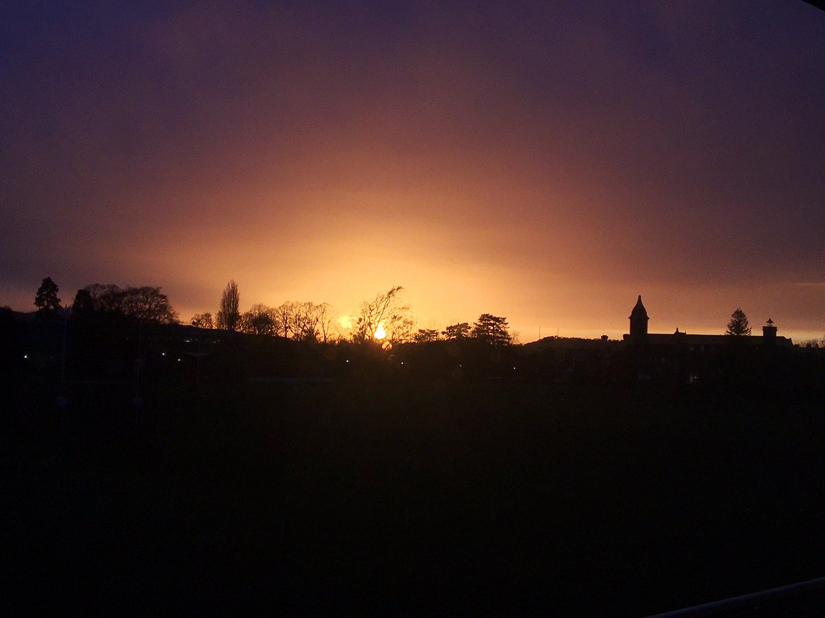 DCPSBoarding's tweet image. It was a real blessing to get to the #DeanClosePrepSchool carols by candlelight service yesterday and hear some of our boarders singing and reading. I believe there will be a recording available very soon too 🤞#carols #jazzyorgansolo #ashininglight