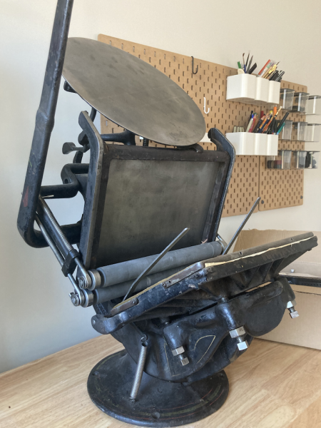 In the Classifieds: Golding Official no. 6 tabletop #letterpress. 8.25 x 12.25 inches. Expertly repaired a few years ago, fully operational with new rollers. I can give you all the supplies I have such as furniture, metal type, and quoins.
NY. briarpress.org/58053