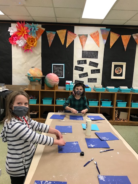 ElizabethSimre1's tweet photo. As I reflect on 2020... I'm holding on to the spirit of imagination in our children. Forever grateful to be back in our art space, creating.  #NSlearns #FCSDtweets https://t.co/nKMPoR7iHi