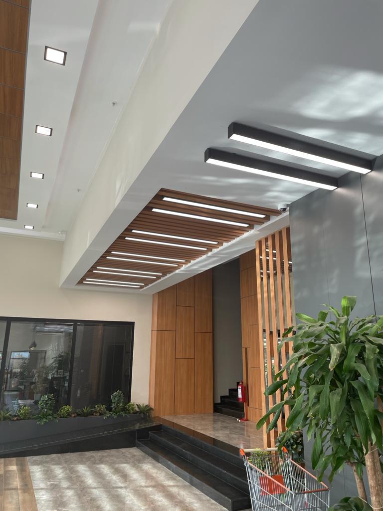 PamirLighting's tweet photo. Products of Pamir Lighting Fixtures have been preferred Konya Çelikkayalar Shopping Centres Administration Building office lighting in Konya. #shoppingcentre #manageroffice #managerbuilding #shop #Çelikkayalar #PamirLighting #interiordesign https://t.co/ZEzbuLP7n2