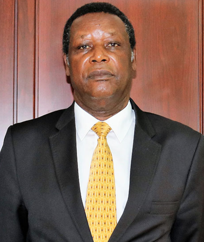 AntoineKaburahe's tweet photo. Urgent
L’ancien Président du #Burundi Pierre Buyoya est décédé. « Il nous a quittés hier soir », a confirmé un membre  de la famille à  @iwacuinfo sans plus de précision. D'autres infos suivront. https://t.co/FT8bRQIkPX