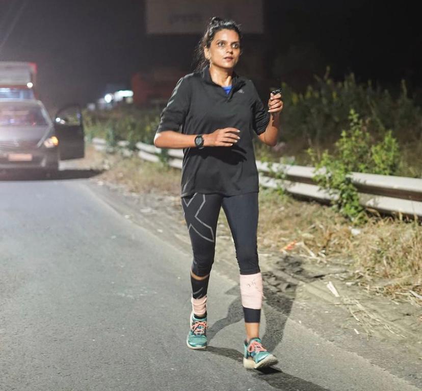 poojavarma2305's tweet image. First day's run data of my #BombayGoaChase
Picture of me running at Satara highway at 1 AM this morning.
#BombayRunners
#GirlGang
@Garmin_India