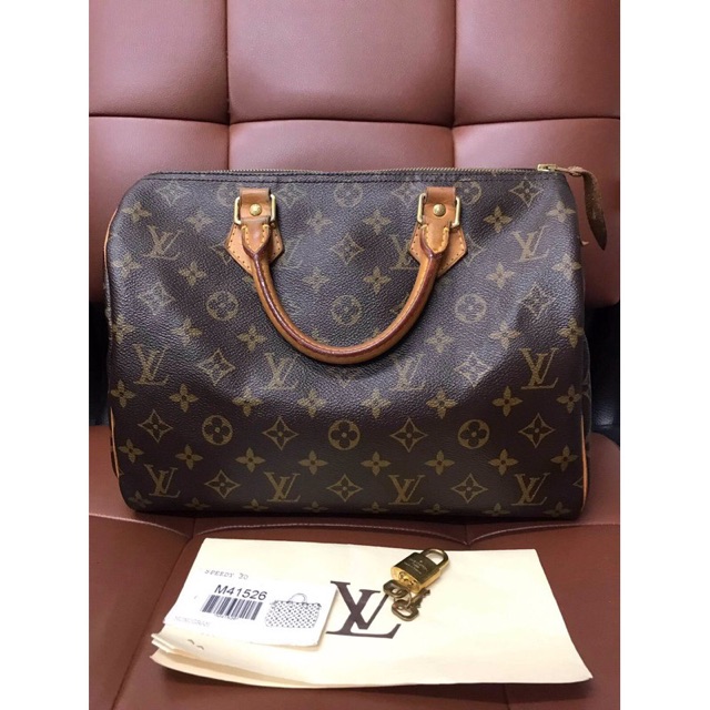 ฉันกำลังขาย Louis Vuitton (หลุย... ที่ Shopee ในราคาสุดพิเศษเพียง ฿13,500 ซื้อเลยที่ shopee.co.th/pangzzh/476943… #ShopeeTH