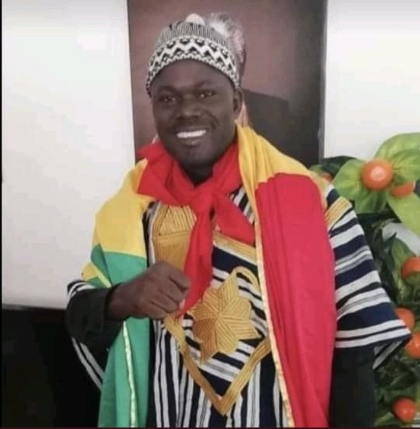 boullygalissa's tweet photo. Citoyen engagé la #GuineeConakry mort dans les geôles de @alphacondepresi  juste pour avoir choisi de se battre contre l’injustice et la violation de la démocratie RIP emprisonné dp8 6 Sept 20 RIP #RogerBamba 🙏🏿🙏🏿🙏🏿 @Guineenews https://t.co/xgFSSVeC91