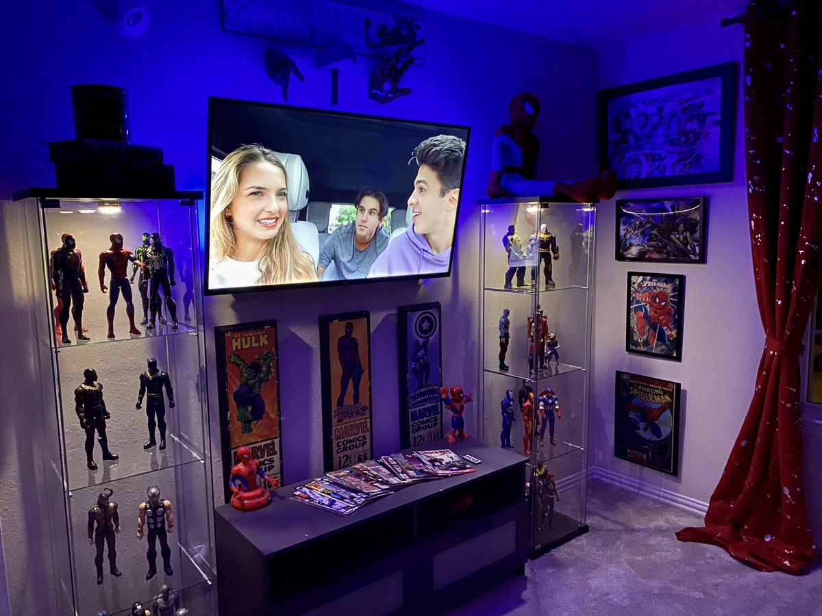 passportpie's tweet image. Whop’s Room ☺️