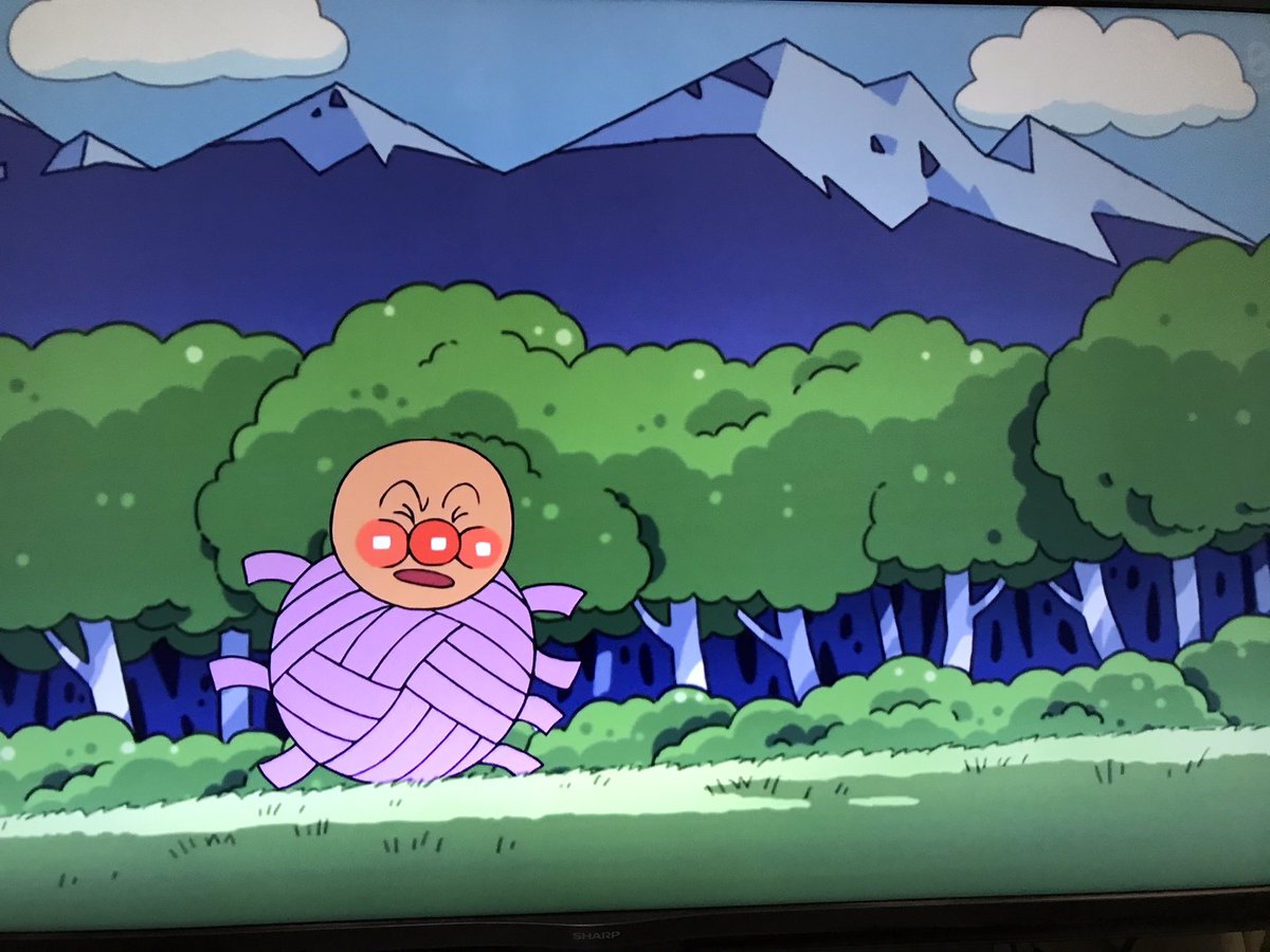 クラッカーの紙に包まれるアンパンマン #アンパンマン