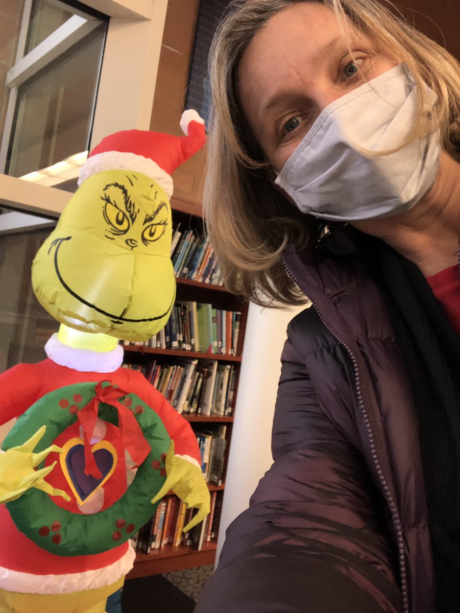 MrsDeHaan's tweet photo. Found the grinch on Wednesday and Thursday! He heart is sure to be growing! Such a fun idea @pozsquad! #growhisheart #hcmsgrinch https://t.co/OMd7Isfy19