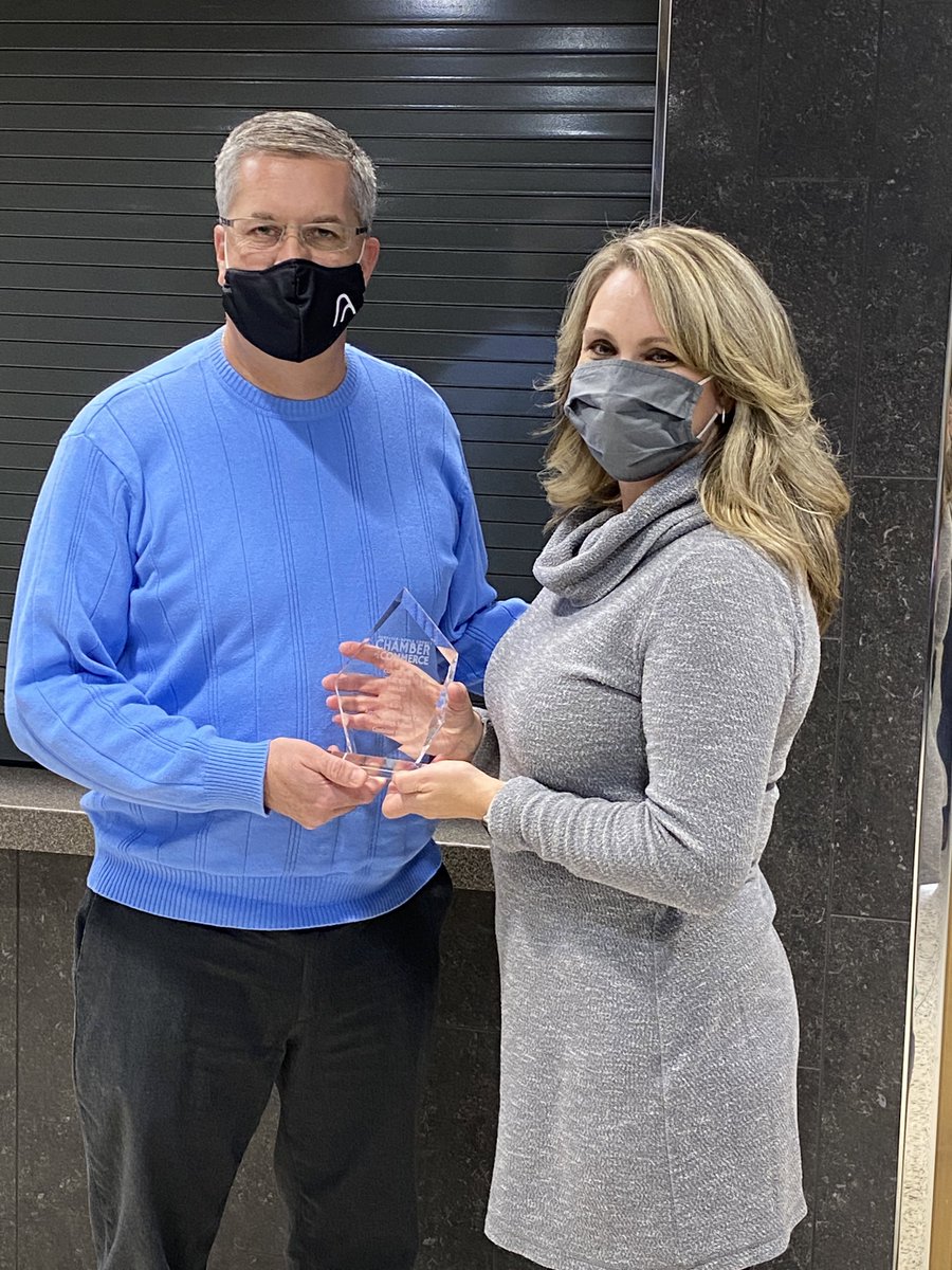 Congratulations to Niki Cornett for receiving the 2020 Rowan County Chamber Educator of the Year award and Rowan County Senior High School and @AppHarvest on receiving the community partner award. <a href="/cornett_niki/">Niki Cornett</a> <a href="/Jason_D_Slone/">Jason Slone</a> <a href="/BrandyCarver/">Brandy Carver</a>  great things are happening in Rowan Co.