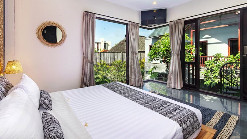 ppgroupbali's tweet photo. 4 Bedroom Leasehold Villa in Seminyak
This property is located in the middle of bustling Seminyak, but nestled away from street noise and traffic.
Please contact info@ppbali.com or phone +62 361 737357 or Whatsapp +62 812 3918 9181 or click https://t.co/fjNq5D6PYR
#seminyakvilla https://t.co/p3GsY9onFn