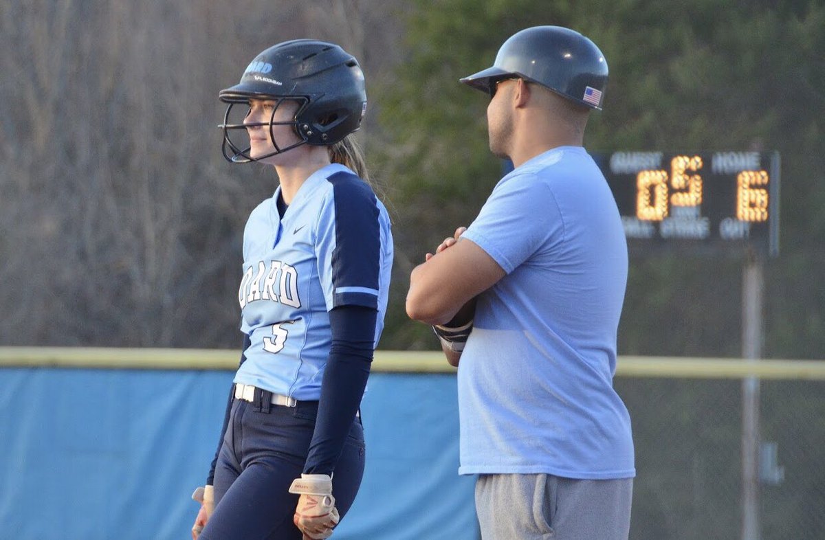 breerene16's tweet photo. hurry hurry hurry😷 #seniorseason @FoardSoftball https://t.co/aDmRgvfjrB