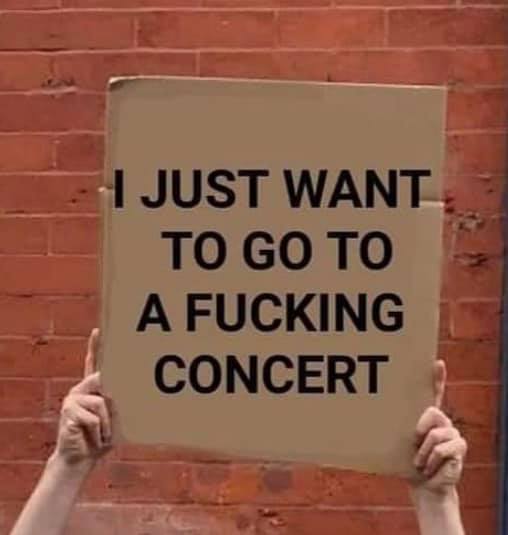 daveyboy604's tweet photo. @nixw20 imma #FrontRail4Life junkie and i just wanna go to a fucking concert, again  SOMEDAY!.,i'm in the black tee at a Nathaniel Rateliff gig https://t.co/rRDAdVk1S3