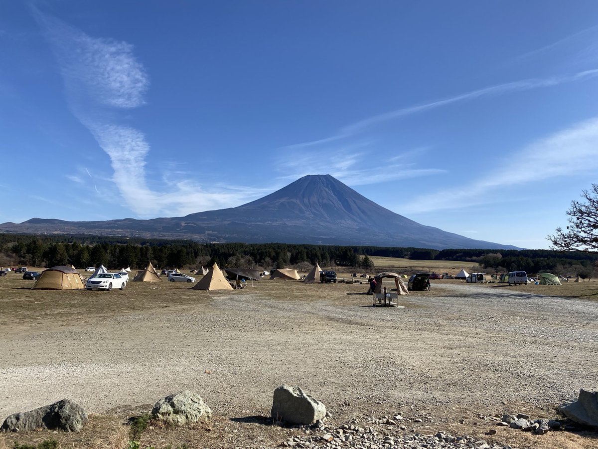 Forecan フォレスターでキャンプ 今日のふもとっぱら 天気良すぎ
