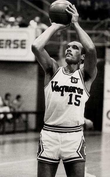 VaquerosBayamon's tweet photo. BAYAMÓN ES CAMPEÓN!!!!! Llegó el anhelado campeonato número https://t.co/x8hbU0s78U