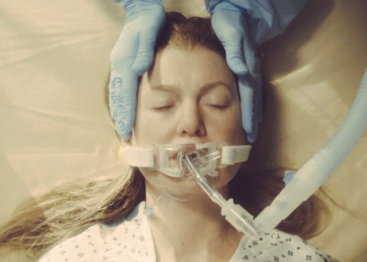 dempeogreyshep's tweet photo. it hurts. so damn much. #GreysAnatomy https://t.co/g6iY1vDZnS
