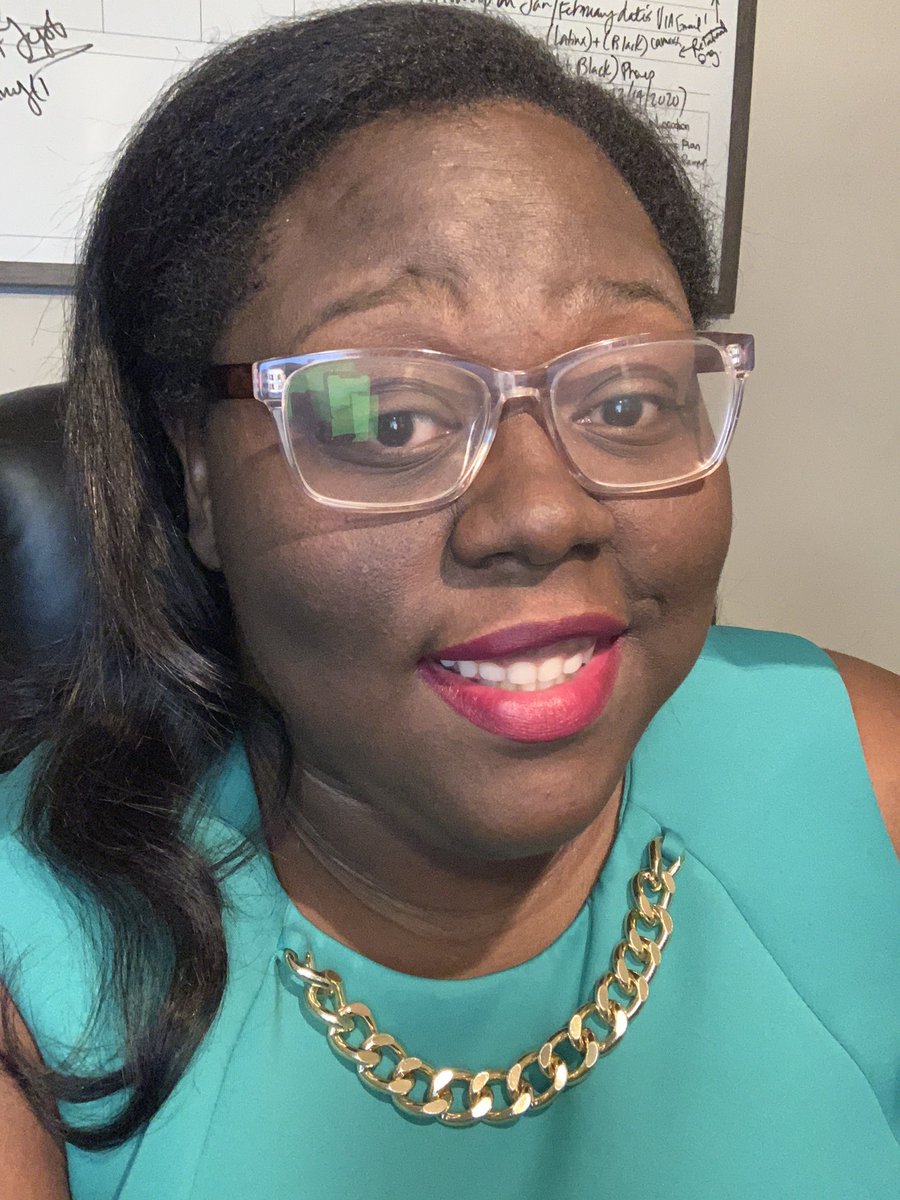 MsYTBell's tweet photo. Thank you Senator @BernieSanders and Congresswoman Elect @NikemaWilliams for the opportunity.
Georgia on MY mind is not ONLY our state song, but it has been the theme that has motivated me and other voters to cast our ballot on or before January 5th!
#voteONEmoretime https://t.co/yr7d0Zfvi6