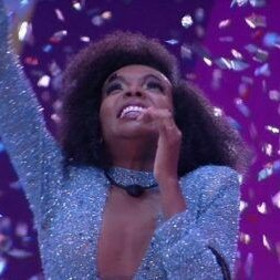gioisinthahouse's tweet photo. O ano começou assim // e terminou assim  #FinalAFazenda https://t.co/FR5HvT2iR8