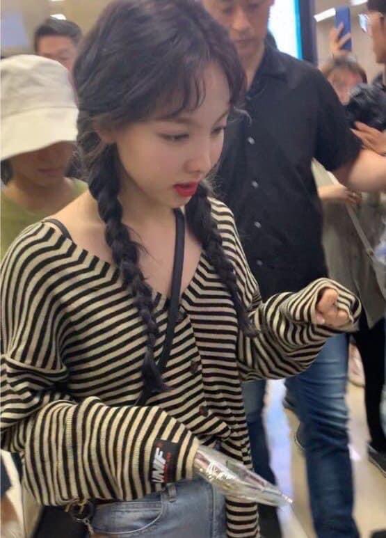 how im nayeon looks in real life; a thread