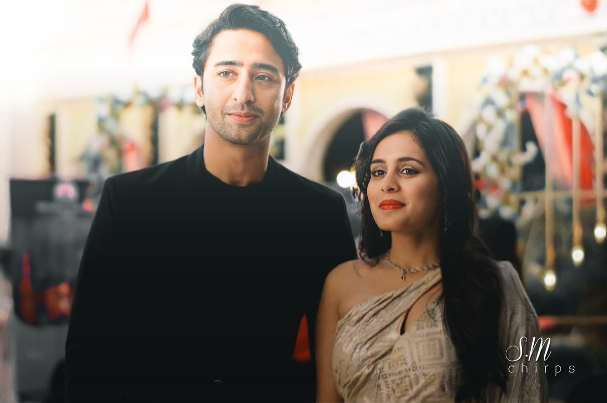 sm_chirpsx's tweet photo. - Sporting royalty with exquisite simplicity &amp; cuteness. 💫

#ShaheerSheikh #RheaSharma #YehRishteyHainPyaarKe #MishBir https://t.co/AayyJBvr1s