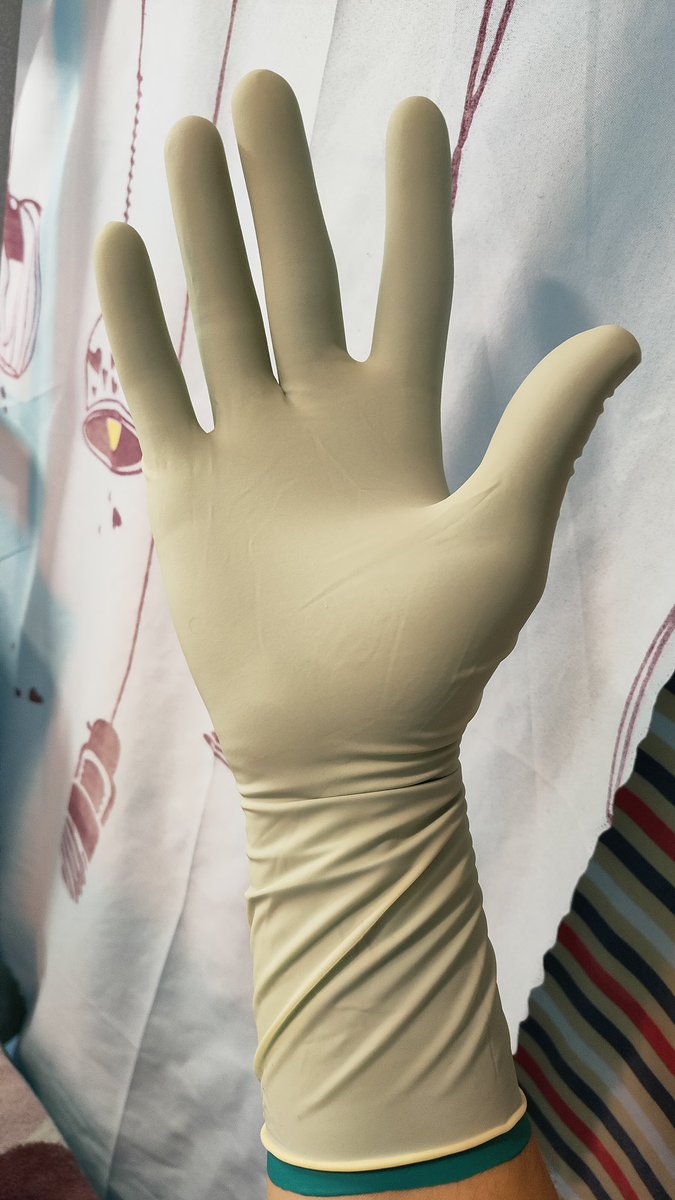 BESTGloves3's tweet photo. 双层手套，不过就是显得手指头有点粗😤
#gloves 
#glove
#手袋
#乳胶手套
#医用手套 https://t.co/gbZqWaVjt4