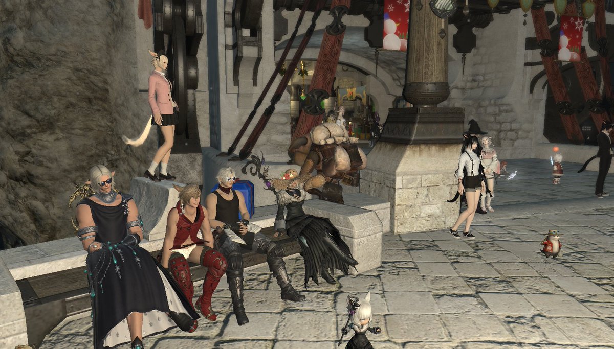 Ran into some friends in Limsa Lominsa.
@tankred_uri