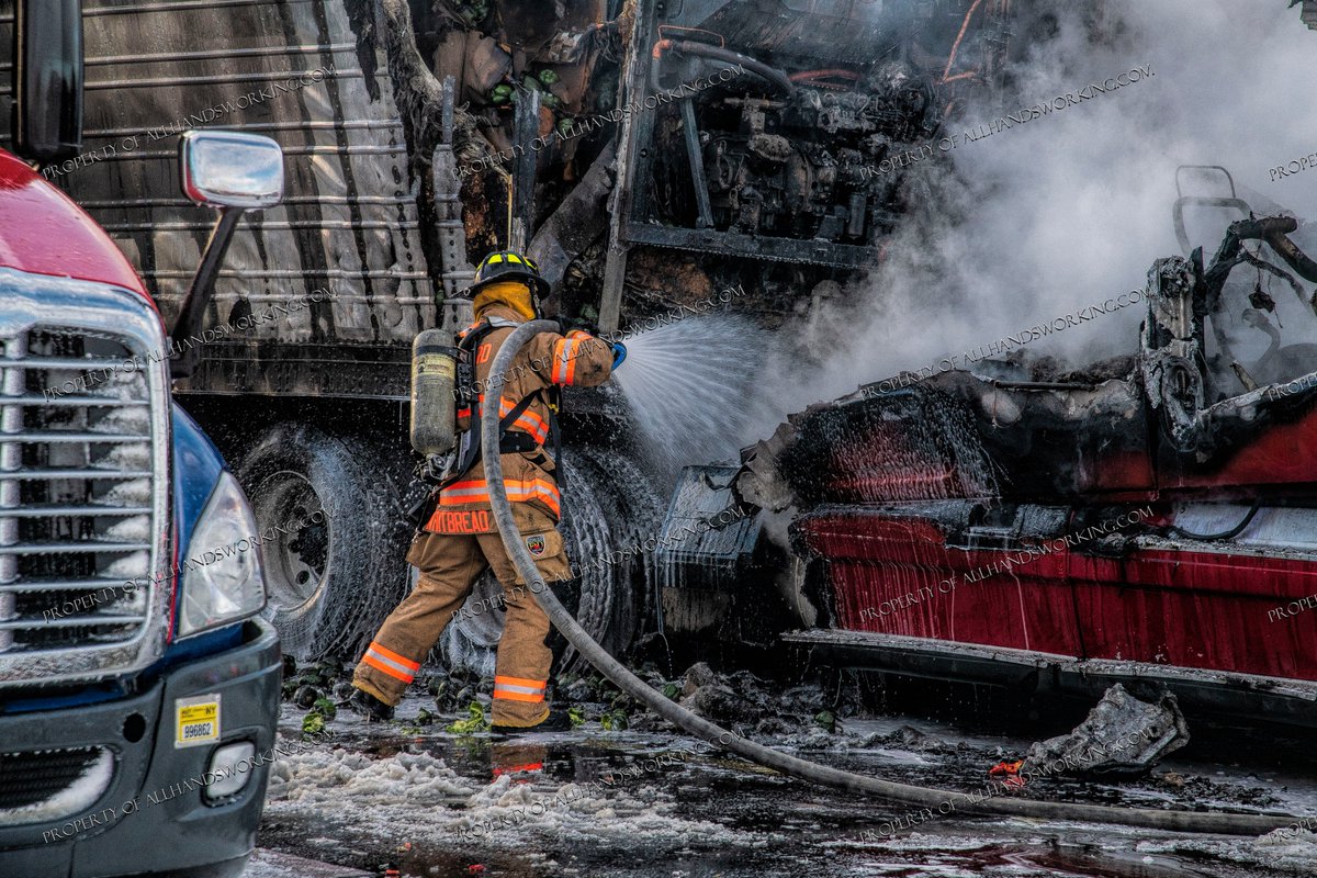 Allhandsworking tweet media