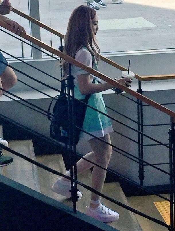 how im nayeon looks in real life; a thread