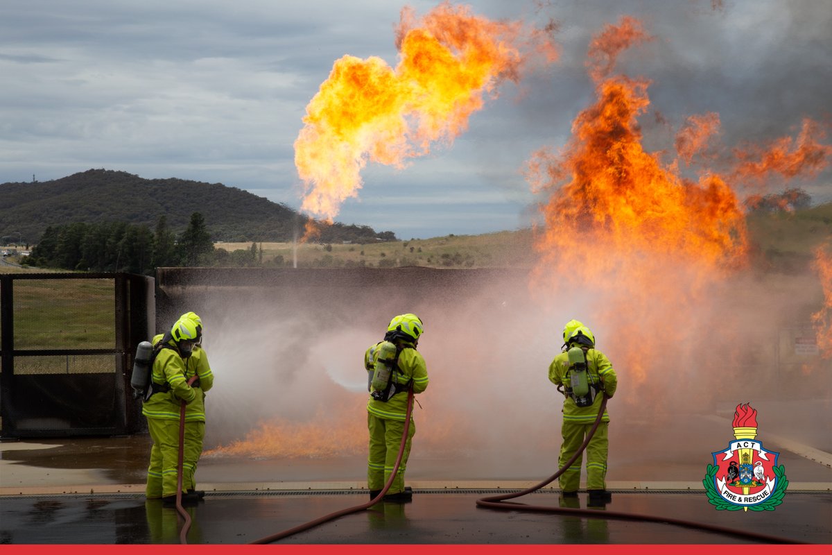 ACT_ESA's tweet photo. It’s been a tough 22 weeks for these 17 firefighters… but the hard work has all paid off, following their graduation ceremony earlier today! 

Congrats and welcome to the team! 🚒 #ACTFR https://t.co/F0DWjeX5cb