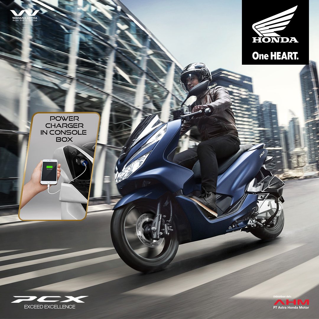 WahanaHonda's tweet photo. Dengan kenyamanan berkendara yang gokil abiz ditambah Power Charger bikin brosis makin pede berkendara kemanapun tanpa ada keraguan!

#HondaPCX150
#ExceedExcellence
#BigScooter
#WahanaHonda
#WahanaJakarta
#WahanaTangerang https://t.co/4YQrQGsfAL