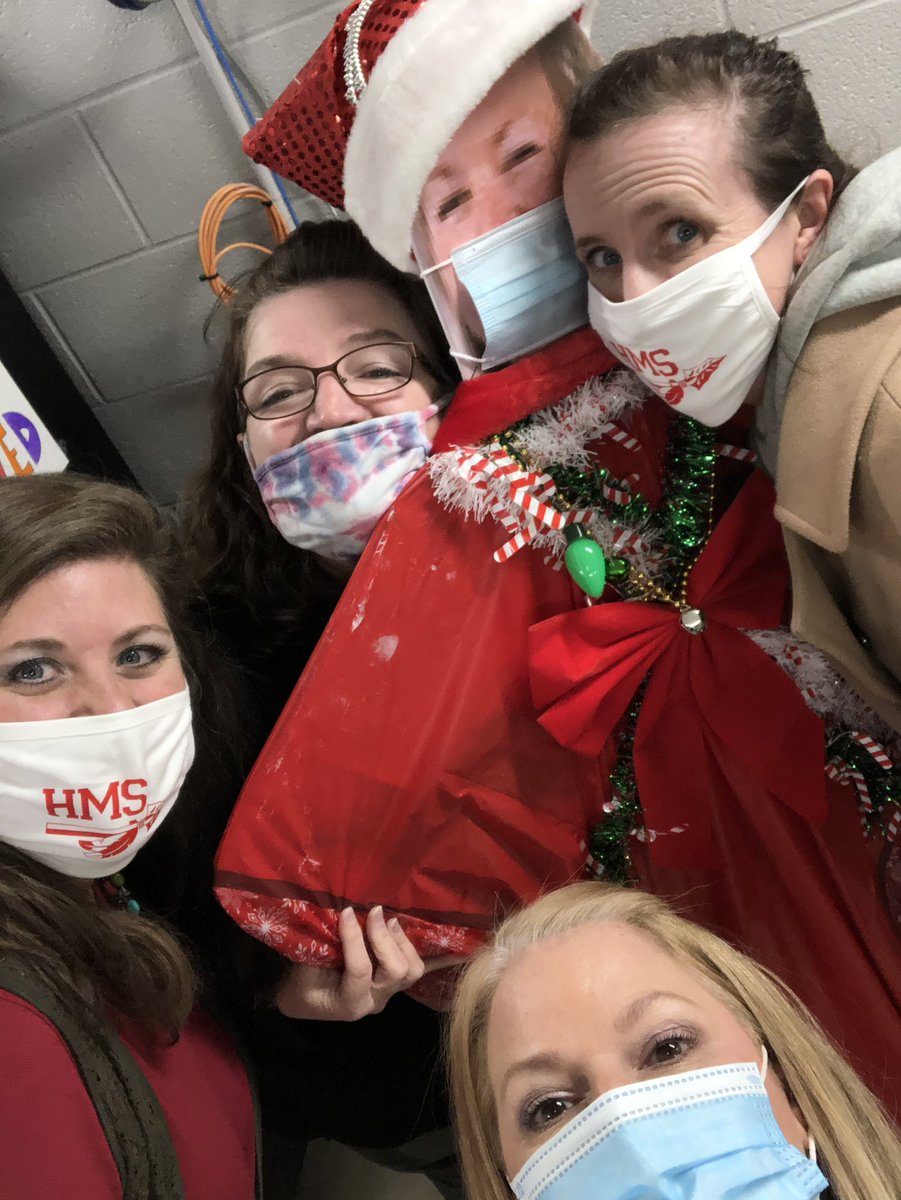 HMSIndians's tweet photo. Who even knows where #festivefowler is now??? π #onemoreday #ccsdtn #spreadholidaycheer #inyourcorner #levelup #challengeaccepted @lindsaygreece https://t.co/if6UcpXNG5
