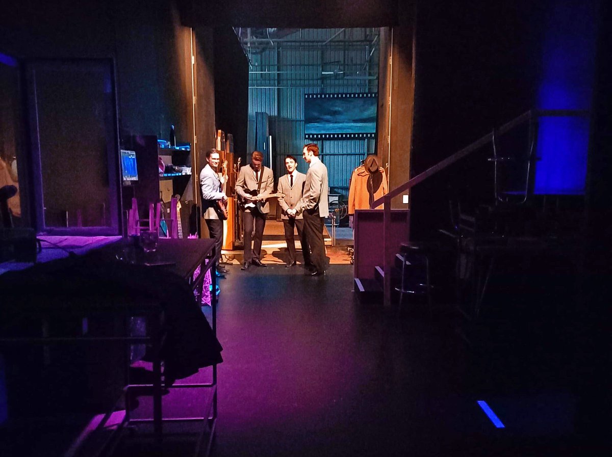 court theatre jersey boys