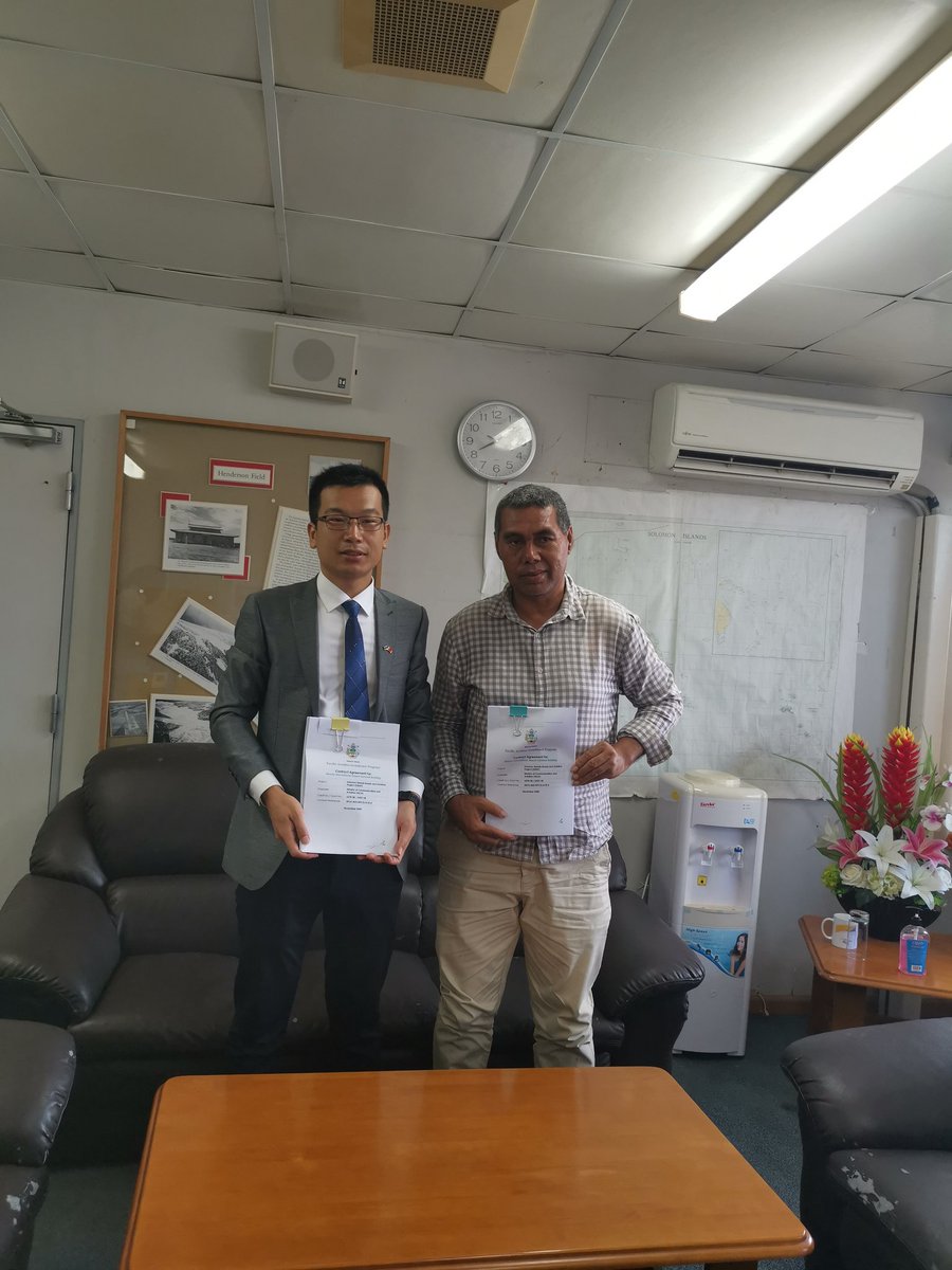 CCECC14's tweet photo. The #Munda Interntaional Airport in #SolomonIslands is coming. We have successfully won bid for #design &amp; #construction. Its #Gateway for #tourism industry and will significantly contribute to govt of Solomonislands #aspirations for improved airport #infrastructure.
🇨🇳🤝🇸🇧 https://t.co/2QVPpFyidK