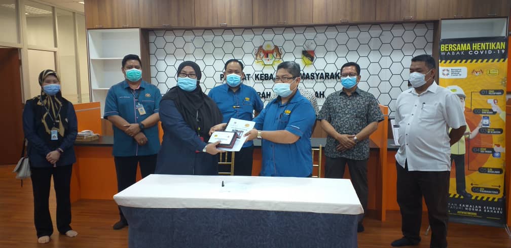Penyerahan ringkas projek siap - Pembaikan dan penyelenggaraan Premis Jabatan Kebajikan Masyarakat Negeri Sembilan di Kompleks KPDNHEP Kuala Pilah. <a href="/MOWorks/">でやんす</a> <a href="/JKRMalaysia/">JKR Malaysia</a> <a href="/JKRNS/">JKR Negeri Sembilan</a> <a href="/MDKP1/">M.D Kuala Pilah</a> <a href="/JKMHQ/">Jabatan Kebajikan Masyarakat</a>