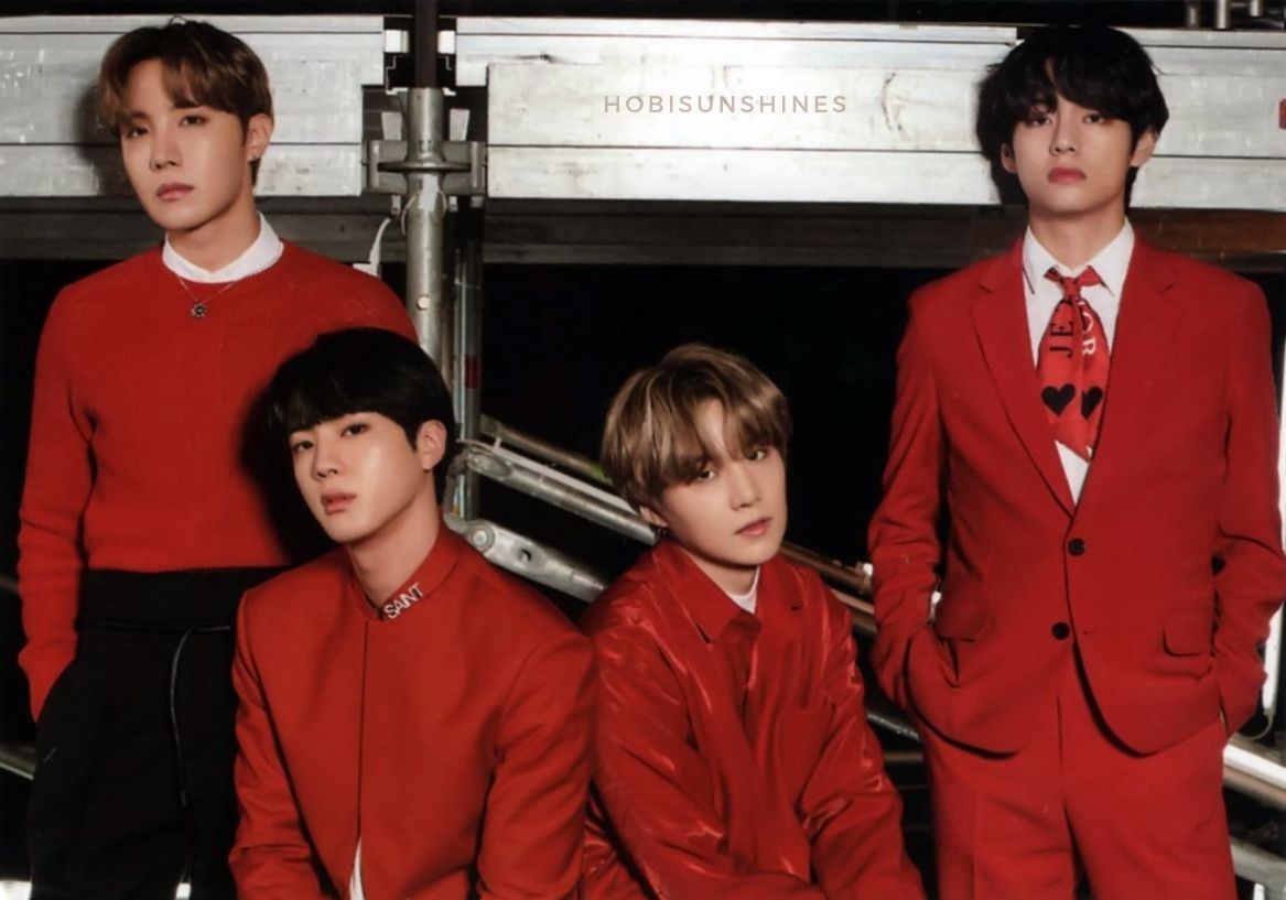 hobi_sunshine13's tweet photo. [scan] MOTS ONE mini photocard  JIN SUGA JHOPE V

#btslifegoeson #btsdynamite #btsmagazine #BTS #BTSARMY #RM #NUMJOON #JIN #SUGA #JHOPE #HOBI #HOSOEK #JIMIN #V #Taehyung  #JUNGKOK #JK  #BTSPICTURE #mapofthesoulone #btspics #MOTS #MOTSONE https://t.co/VHf1bAloXm