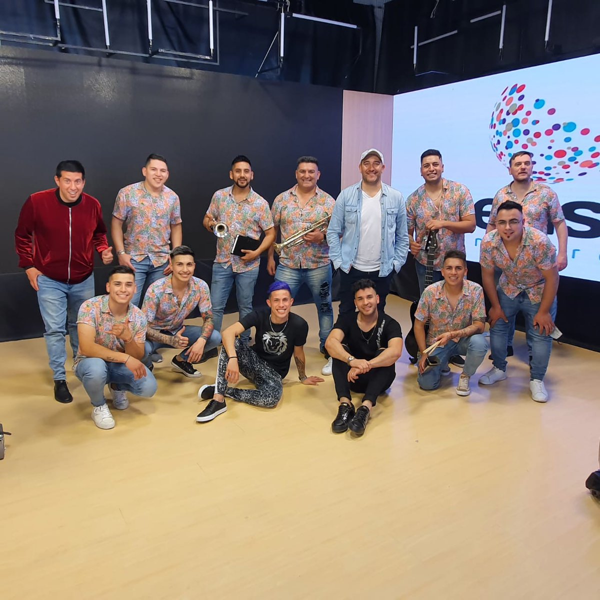 chipotecba's tweet photo. #ProntoVolvemos
En donde quieren que hagamos nuestro primer baile del 2021? https://t.co/hoNrG7yXag
