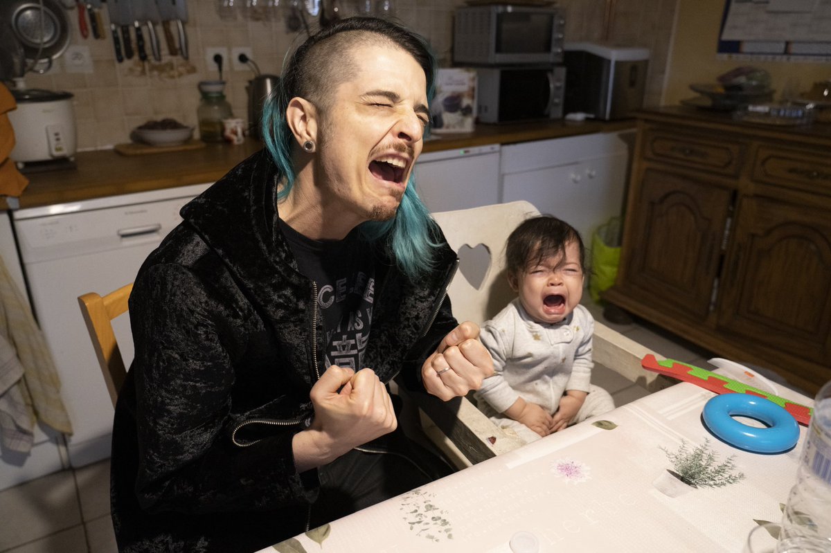 godislikeme's tweet photo. That one time when daddy made fun of baby and imitated her upset crying faces needless to say Asha didn’t like it
#dontmakefun
#notflattered
#fatherhood
#imitation
#parents
#crying
#baby https://t.co/wZJbwSUTFe