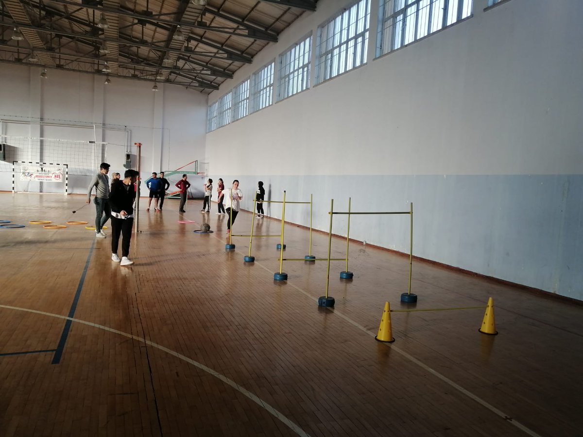 GSB_Yozgat's tweet photo. Salonlarımız sporcularımız ve vatandaşlarımızın hizmetinde, Şefaatli İlçe Kapalı Spor Salonumuzda POMEM'e hazırlık kursu maske, mesafe, hijyene uyularak gerçekleştiriyor. https://t.co/nX2JO9YO8T