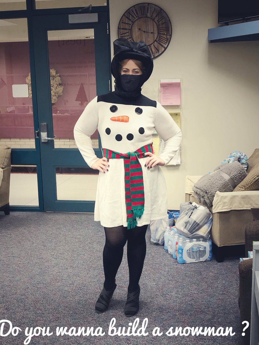 trusty_ms's tweet photo. Well music is ready for snow lol @aliefFineArts @AliefISD @musicteachers https://t.co/Bov4riqI7o