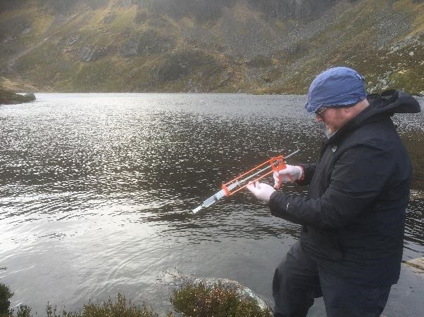 NatureScot's tweet photo. For the final blog in our #YCW2020 Day in the Life series we join #NatureScot freshwater and wetlands advice manager Iain Sime on the slopes of Dark Lochnagar to learn more about our important work on water monitoring. Read more: https://t.co/KxltOm4amr #UWMN https://t.co/Wtd0LPvWqB