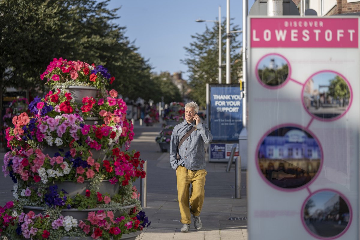 #Advent day 18 is #Lowestoft!  From first light to becoming #TheLeadingLight, great example of achievements through collaborative work.  A fantastic place story told with such energy, enthusiasm &amp; passion &amp; great to see it helped in developing the #TownsFund bid! #placemaking
