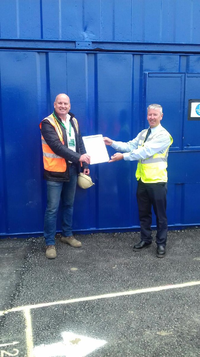 GroundworkYorks's tweet photo. 🏆 Groundwork Pride Ltd were awarded the Pride in the Job Award 2020 by @KeepmoatHomes for work completed at New Bolton Woods Bradford (Woodlands View) and Wykbeck Mount (Fusion) #Groundwork2020
👏 Brilliant work by the team! https://t.co/thlgou7n5y