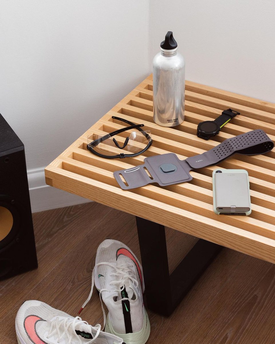 Nolii + Oliver Hooson —— London-based Lifestyle photographer [<a href="/olvh/">OLVH Brugge</a>]

Friday morning essentials that work better together. High in function and design. 

Stay connected this holiday with 30% off our entire ecosystem 🛍

#NoliiOnTheGo #Nolii+ #StyledWithNolii #SimplifyYourLife