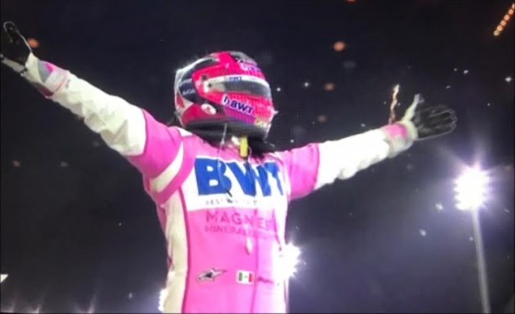 veromarrocas's tweet photo. #KeepCheco #Checo10yearsF1 #F1
VIVA MÉXICO ...VIVA CHECO PÉREZ @SChecoPerez https://t.co/Giwnr41aAX