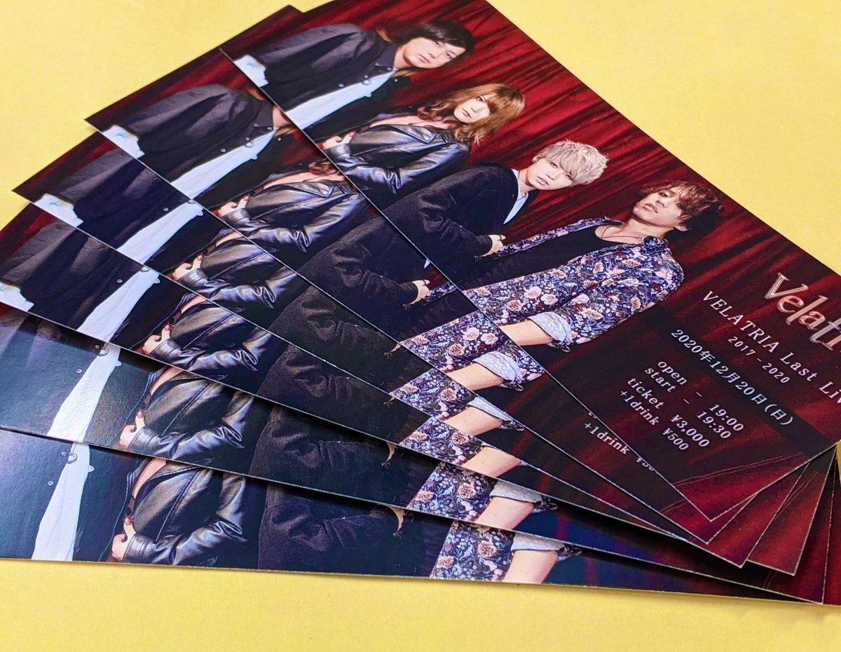 VELATRIA_info's tweet photo. 《あと2日❗️》
12/20 VELATRIA Last Live

33人限定 有観客ライブ
※配信は無料

adv/¥3,000 Door/¥3,500

Op: 19:00  St: 19:30

◆来場チケット
https://t.co/ELkBFQvwY1

◆無料配信URL
https://t.co/mXSmHwR3h5

◆投げ銭
https://t.co/d7fD24y2qe https://t.co/dPSCyRAGfq