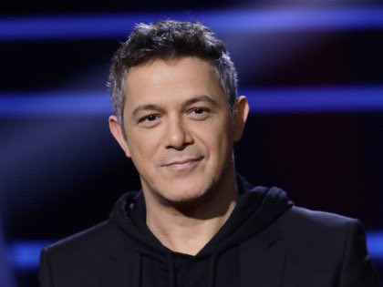 YofuiaEGB's tweet photo. Felicitamos a Alejandro Sanz @AlejandroSanz que hoy cumple 52 años. https://t.co/CmN84qQXb1