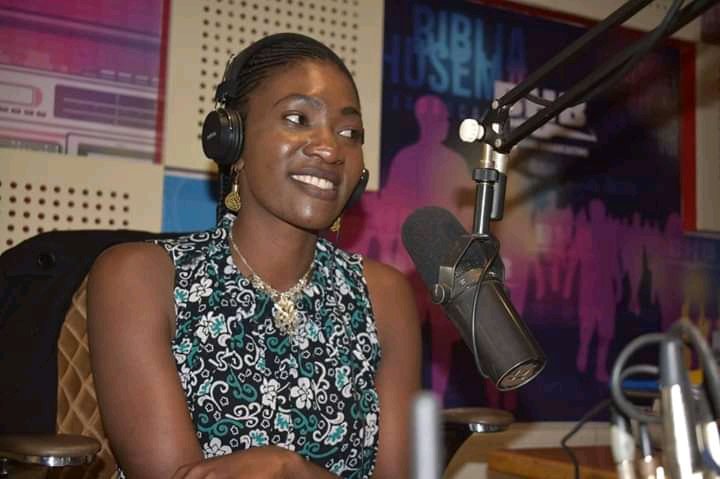 Maana  kama vile pasipo  roho umekufa.Hujambo  mpendwa  na  karibu tuabiri   meli  ya #MixedFlavors. Swali la Bibilia: Ni mstari upi ulio mrefu  zaidi katika Bibilia?
Twitter:<a href="/oresi_casphine/">Casphine Oresi</a>
              <a href="/BHusema/">Biblia Husema 96.7fm</a>
SMS Line: 0110089270