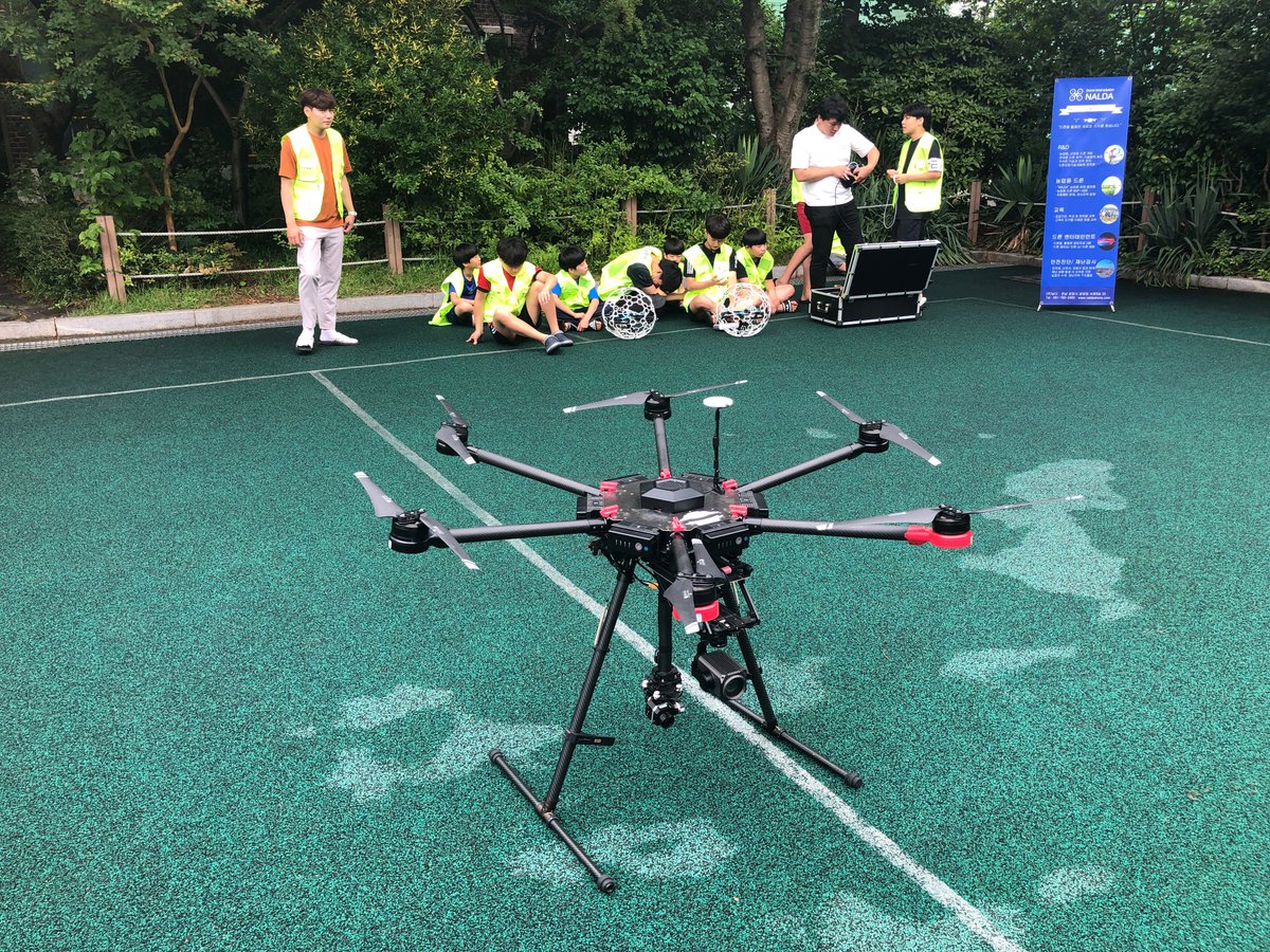 드론축구공(성인용): 1set / 700,000원
이동식드론축구장 운영용품: 1,150,000원(릴선 3개, 운반카 2개 등)
드론축구장 인조잔디: 4set / 1,700,000원
드론축구용품: 2set / 600,000원(급속충전배터리 2set)

2020년 한해 질병사태로 사업체운영에 큰 어려움이 있었지만,