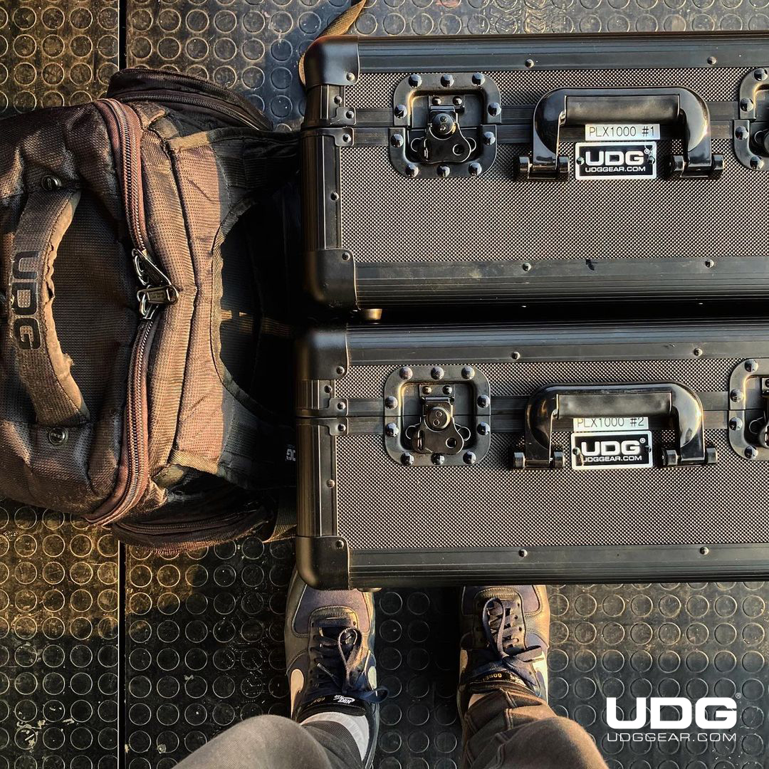 udggearcom's tweet image. UDG Ultimate Backpack &amp;amp; UDG Pick Foam Flight Cases by @themanontheborder

#UDG #UDGGEAR #DJSound #UDGRussia #Deejay #Producer #DJLIFE #UDGonTheRoad #DJonTour #UDGreGram #backpack #pickfoam #flightcase #digitaldj #pioneerdj #denondj #reloop #ranedj #serato #rekordbox #traktordj