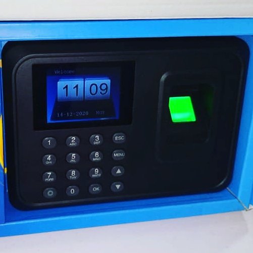 admartechnology's tweet image. Get a suitable multiple verification #BiometricAttendanceSystem for your small and medium scale industry and office.

Comes with free delivery and free set-up and management guidance.

Remember to call us on 07056700247 for your orders and enquiries.

#BiometricTechnology