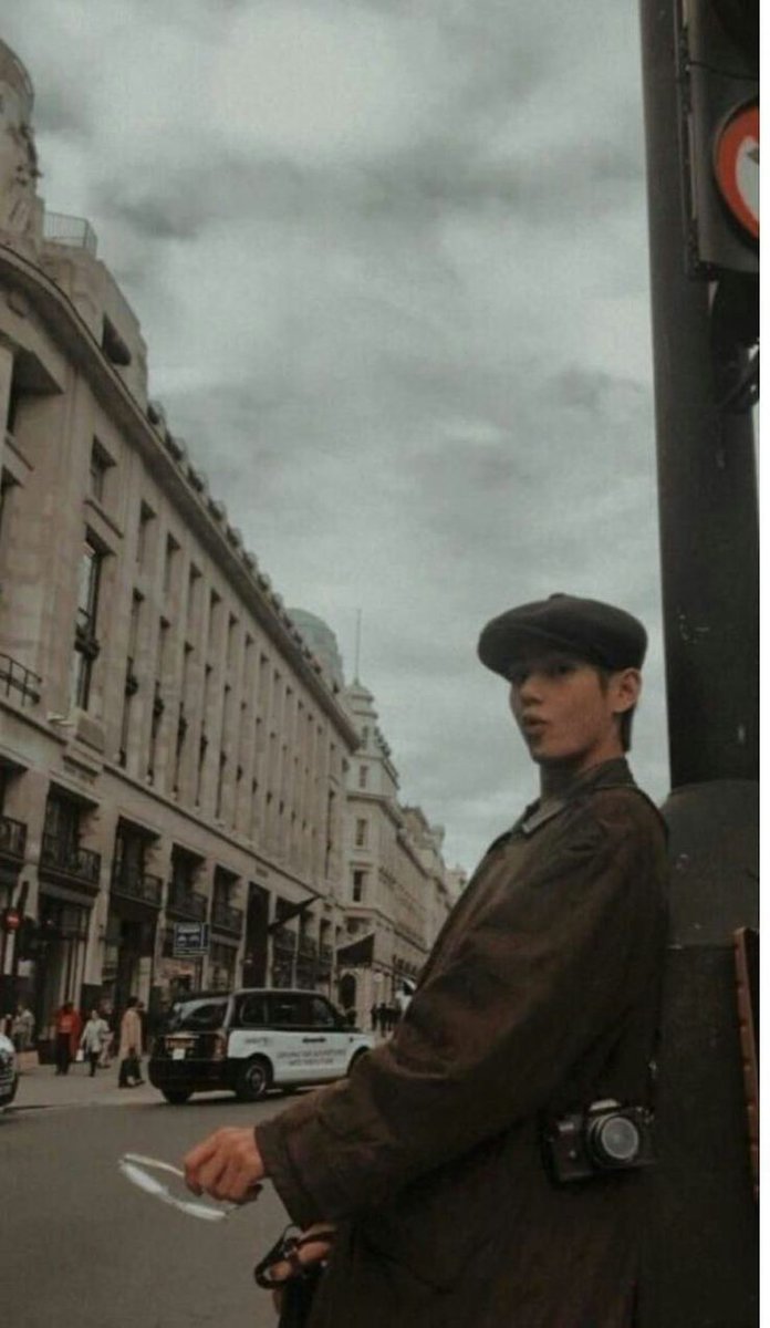 Taehyung boyfriend material a thread ;