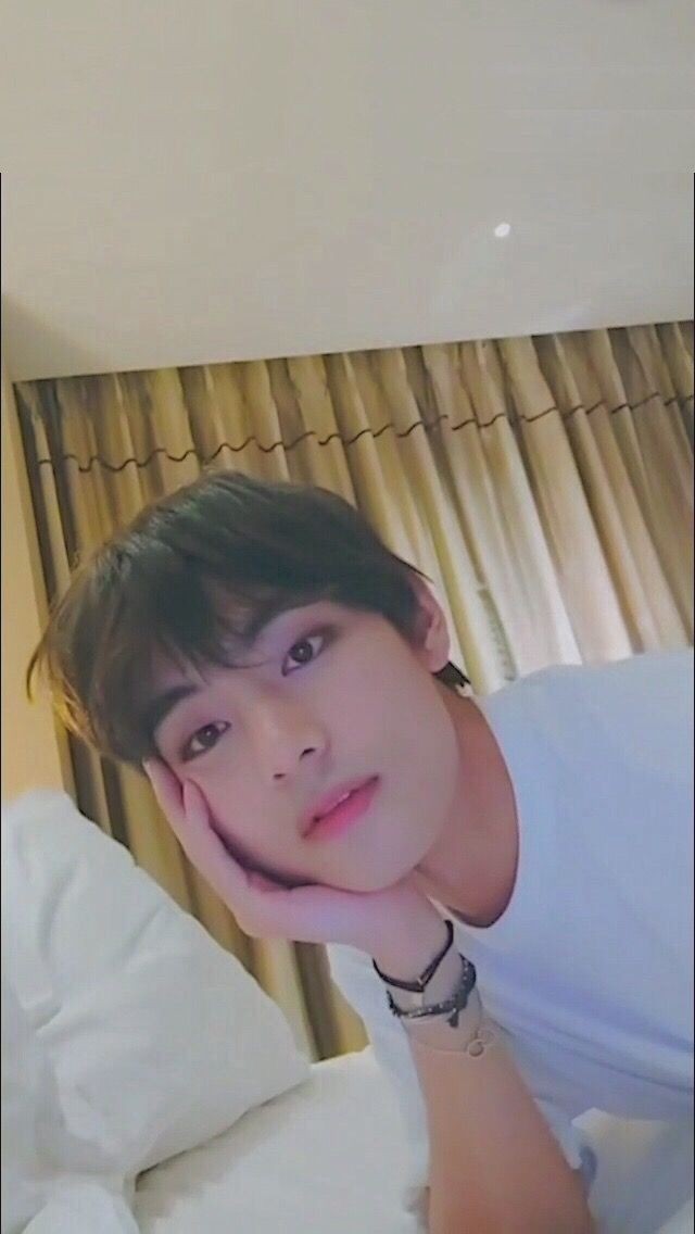 Taehyung boyfriend material a thread ;